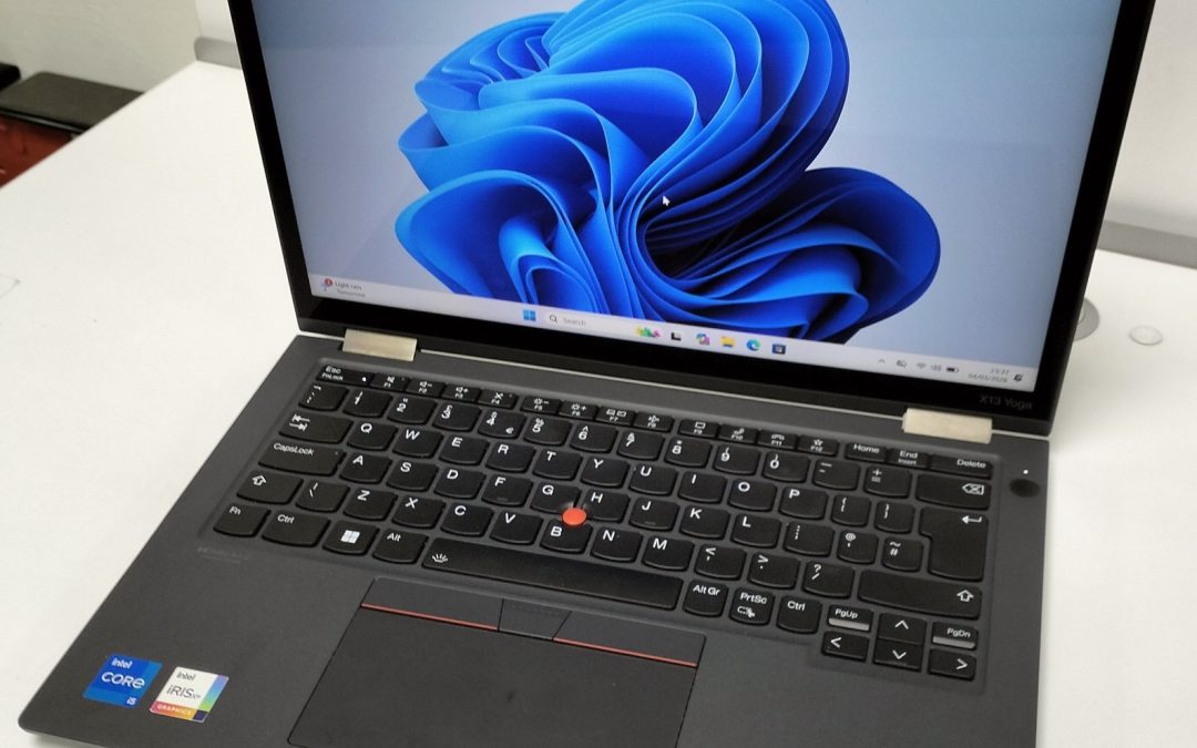 lenono x13 yoga laptop, perfect for Linux